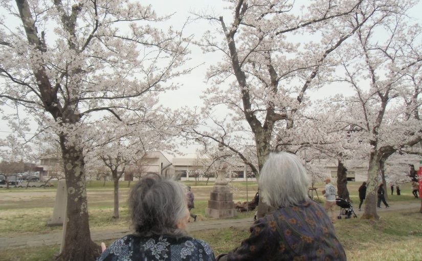 桜の便りが次々に聞かれるこの折、皆様いかがお過ごしでしょうか。